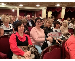 • Зустріч клубу Anita care в Одеському оперному театрі